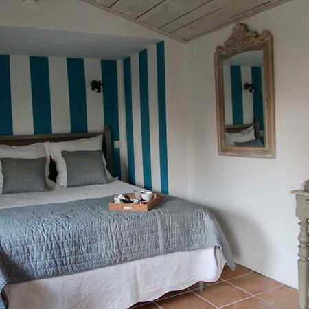 Hôtel Le Clos du Gorion à Saint-Sulpice-et-Cameyrac Extérieur photo