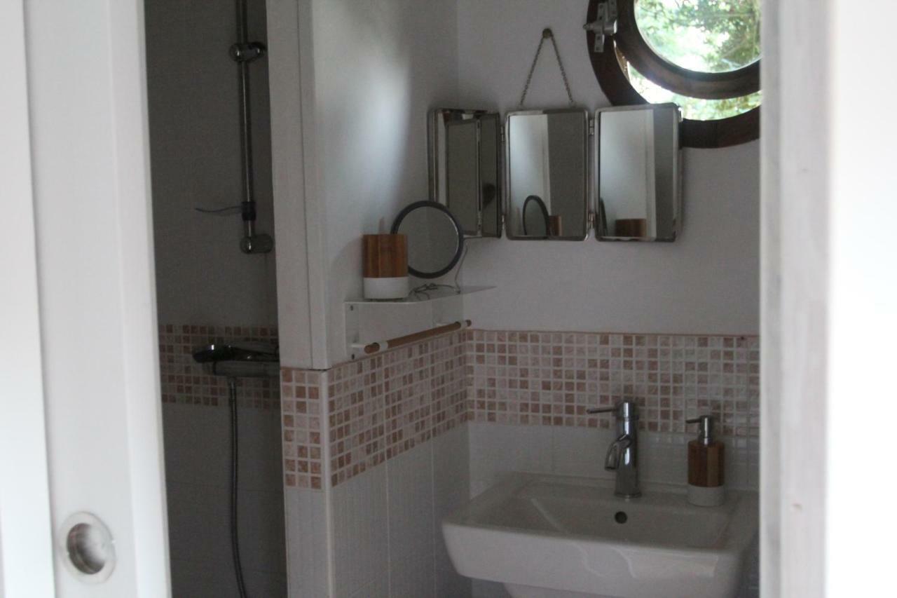 Hôtel Le Clos du Gorion à Saint-Sulpice-et-Cameyrac Extérieur photo